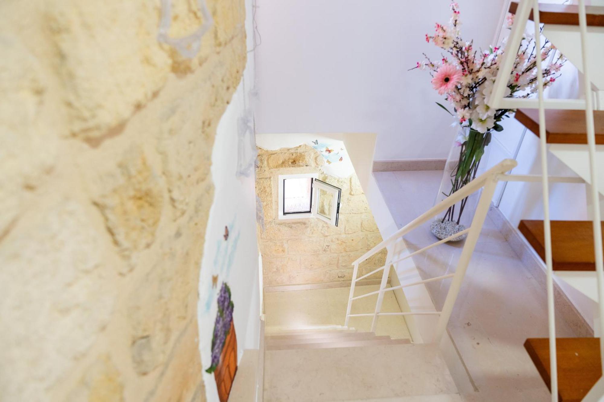 バーリ Palazzo Nicolaus Del Borgo Antico Bed & Breakfast エクステリア 写真